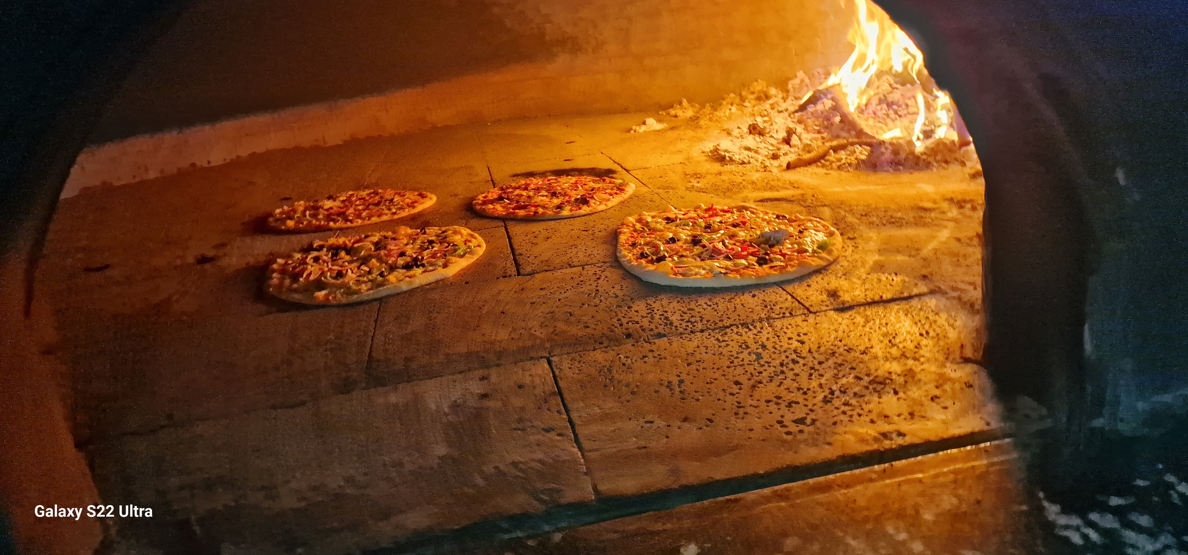 Midyat Pizza Köyünde Geleneksel Taş Fırın Lezzetleri